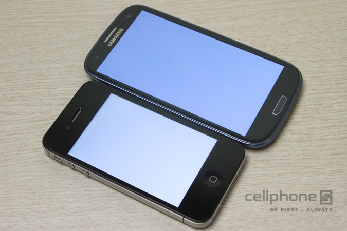 Bây giờ nên mua Galaxy SIII hay iPhone 4S ?, Có nên mua Samsung Galaxy S III không?, Có nên mua iPhone 4S không?, Samsung Galaxy SIII hay iPhone 4S, So sánh Samsung Galaxy SIII và iPhone 4S