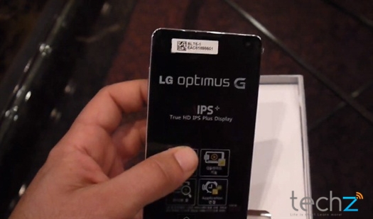 LG Optimus G, LG, Optimus G, quái vật Optimus G, trên tay Optimus G, đập hộp Optimus G, Unbox Optimus G, LG ra mắt Optimus G, phiên bản Optimus G màu trắng, LG Optimus G cấu hình khủng