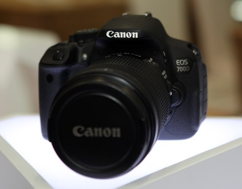 Canon EOS 700D