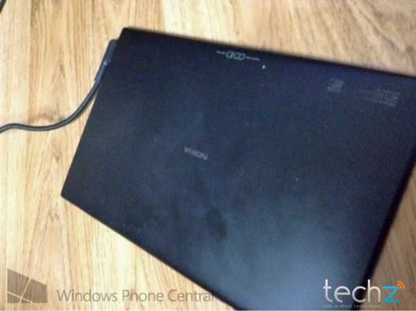 Mặt sau Nokia tablet prototype