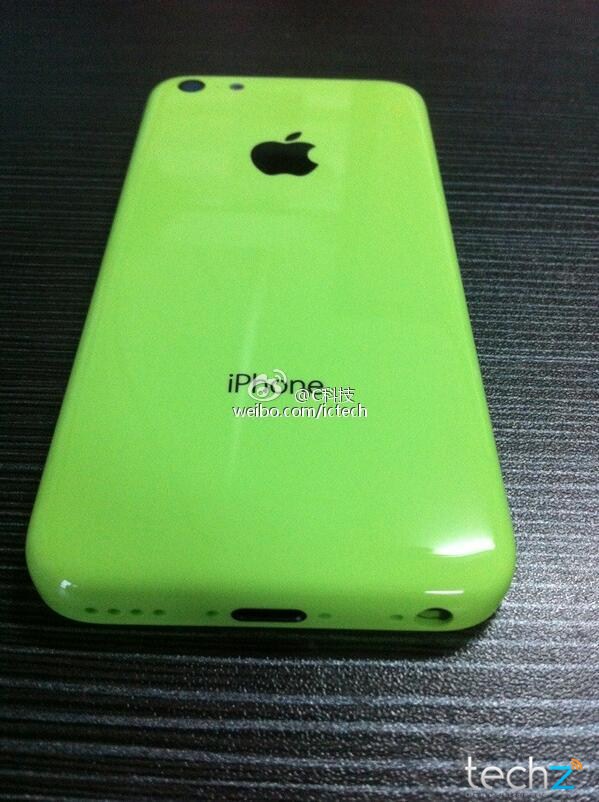 Телефон айфон зеленый. Iphone 6 Green. Айфон 5s зеленый. Айфон 6 зеленый. Салатовый айфон.