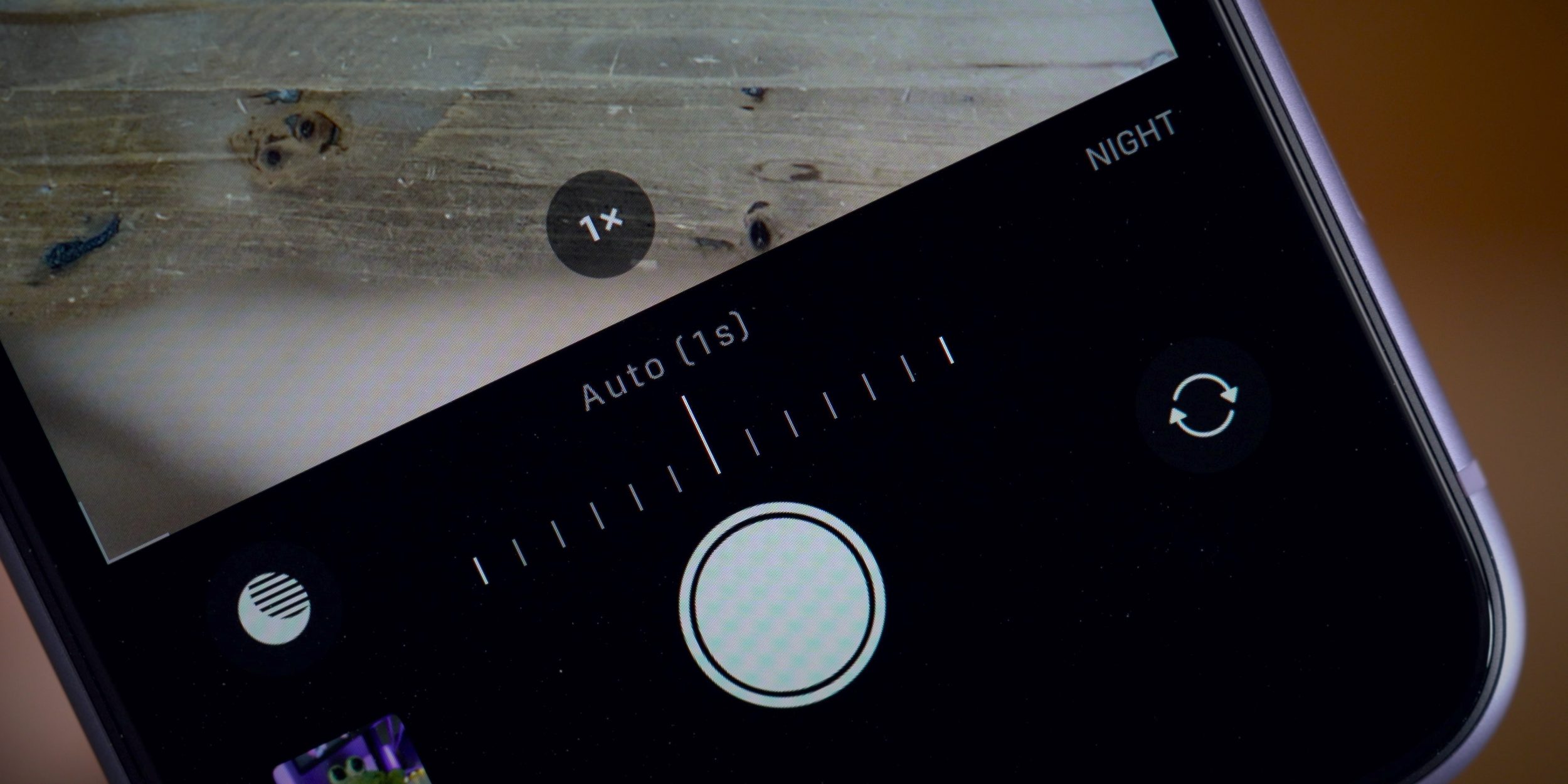 iPhone-11-Review-night-mode-interface