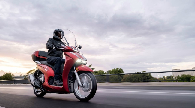 Cận cảnh Honda SH 350i 2021 vừa ra l&ograve;: &lsquo;Vua tay ga&rsquo; gi&uacute;p Honda tiếp tục thống trị thị trường ảnh 2