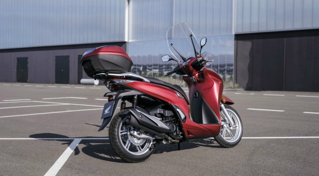 Cận cảnh Honda SH 350i 2021 vừa ra l&ograve;: &lsquo;Vua tay ga&rsquo; gi&uacute;p Honda tiếp tục thống trị thị trường ảnh 8