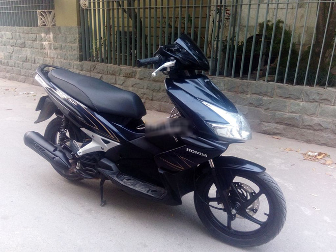 Honda Air Blade b&aacute;n với gi&aacute; sốc chỉ chưa tới 8 triệu đồng, khiến kh&aacute;ch Việt 'sốt s&igrave;nh sịch' ảnh 3