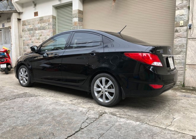 Tin n&oacute;ng trưa 4/11: Ho&agrave;i Linh đau buồn, d&agrave;n sao kh&oacute;c nức nở b&ecirc;n linh cữu người đồng nghiệp đ&aacute;ng k&iacute;nh ảnh 4