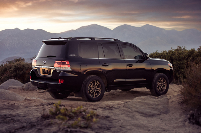 ‘Biểu tượng off-road’ Toyota Land Cruiser có thể bị dừng bán tại thị trường Mỹ vào 2021 ảnh 2