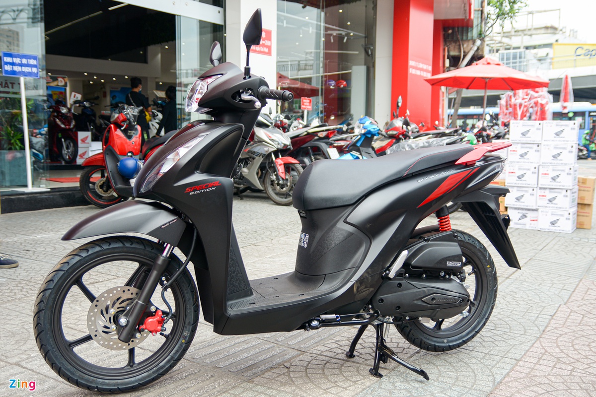 Chi tiết Honda Vision 2021 phiên bản Cá tính vừa về đại lý, khách Việt ngất ngây vì sự hoàn hảo