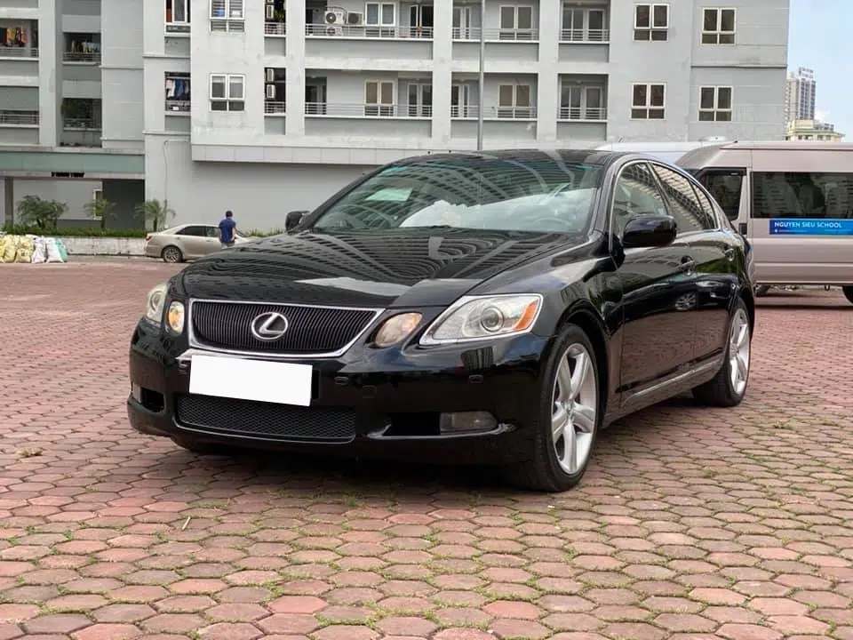 Xế sang Lexus GS 300 giá chỉ còn ngang Toyota Vios: Khách Việt tưởng ngủ mơ hóa ra lại là thật ảnh 1