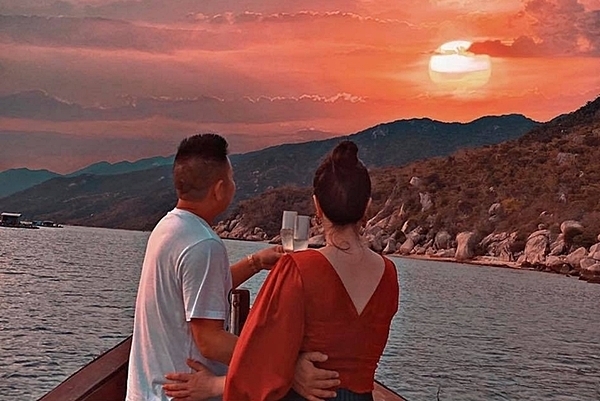 Cuộc sống của 'C&ocirc;ng ch&uacute;a bong b&oacute;ng' Bảo Thy thay đổi ch&oacute;ng v&aacute;nh sau 6 th&aacute;ng lấy chồng đại gia ảnh 11