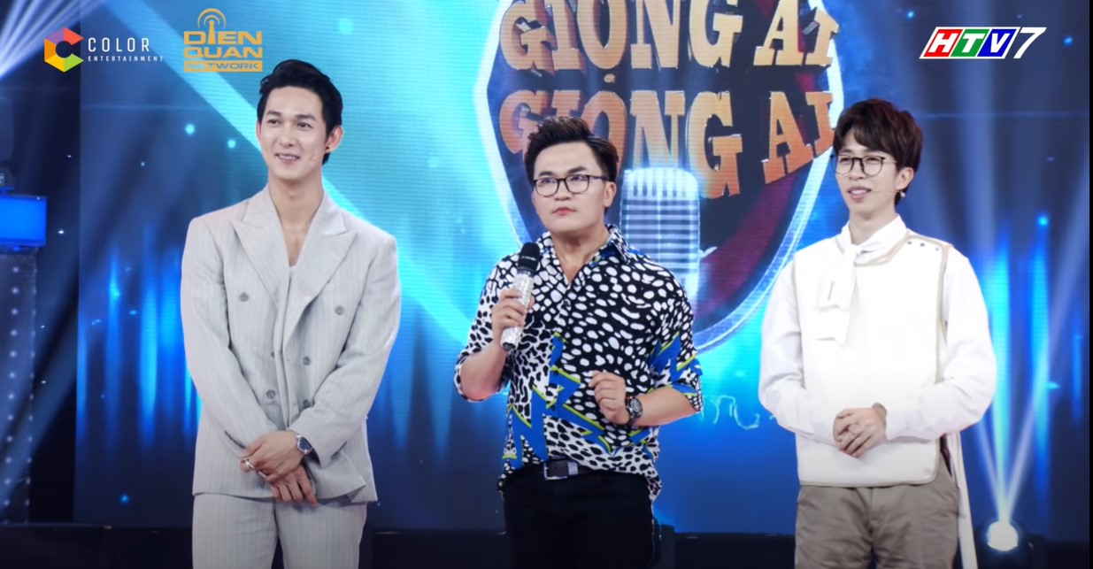 Tự &aacute;i v&igrave; bị đ&agrave;n em ch&ecirc; bai, Trấn Th&agrave;nh cởi &aacute;o l&agrave;m điều bất ngờ ngay tr&ecirc;n s&oacute;ng truyền h&igrave;nh ảnh 4