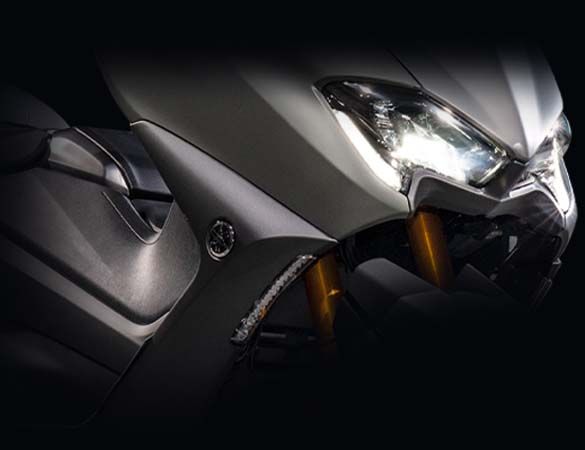 Yamaha ra mắt mẫu xe tay ga mạnh mẽ hơn Honda SH 350i, giá bán khiến ‘Vua tay ga’ choáng váng ảnh 2