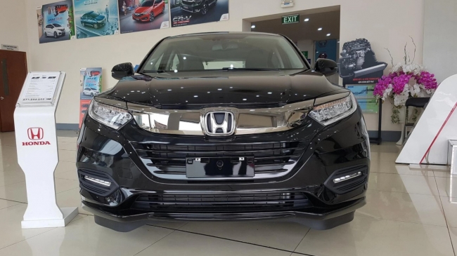 Tin xe hot 17/12: Kia ra mắt mẫu MPV mới: Gi&aacute; dự kiến 451 triệu, thiết kế lu mờ Mitsubishi Xpander ảnh 2