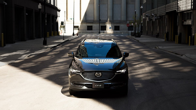 Giá lăn bánh Mazda CX-8 tháng 3/2022: Lấn lướt Hyundai Santa Fe và Toyota Fortuner bằng ưu đãi khủng ảnh 2