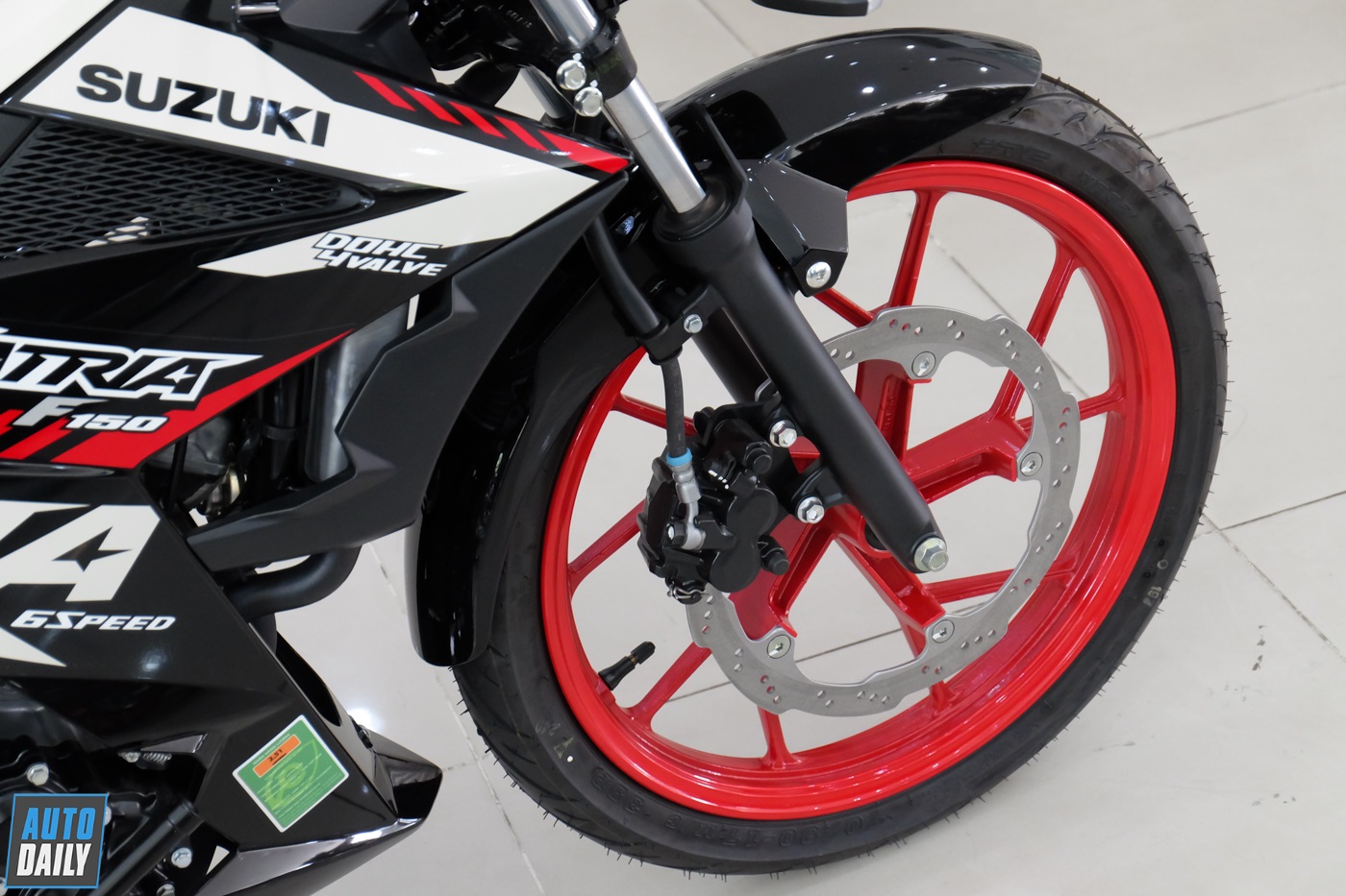 Cận cảnh siêu phẩm côn tay giá 52 triệu của Suzuki ‘hạ đo ván’ Yamaha Exciter và Honda Winner X ảnh 9