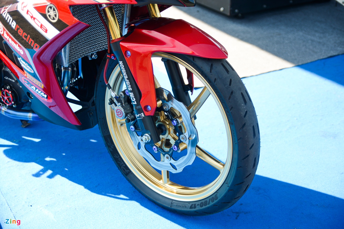 Yamaha Exciter 150 bản độ xe đua tuyệt đỉnh khiến Honda Winner X &lsquo;l&aacute;c mắt&rsquo; ảnh 3