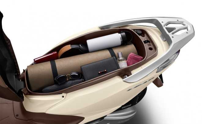 Chi tiết Honda LEAD 2021 mới tr&igrave;nh l&agrave;ng: C&ocirc;ng nghệ ho&agrave;nh tr&aacute;ng, thiết kế đẹp miễn ch&ecirc; ảnh 12