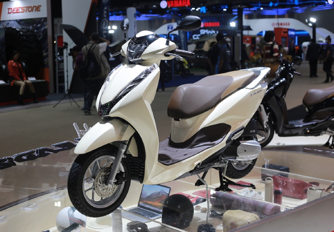 Chi tiết Honda LEAD 2021 mới tr&igrave;nh l&agrave;ng: C&ocirc;ng nghệ ho&agrave;nh tr&aacute;ng, thiết kế đẹp miễn ch&ecirc; ảnh 15
