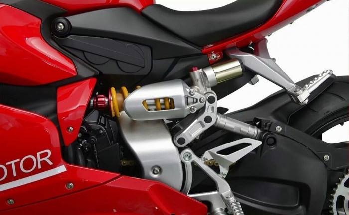 Quái vật côn tay thiết kế như Ducati Panigale 959: Giá ngang Honda SH, sức mạnh gấp 3 Yamaha Exciter ảnh 9
