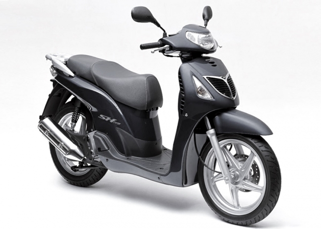 Tin xe hot 23/5: Chiếc Honda SH 150i gi&aacute; sốc chỉ 36 triệu, d&acirc;n t&igrave;nh ngớ người khi biết l&yacute; do ảnh 4
