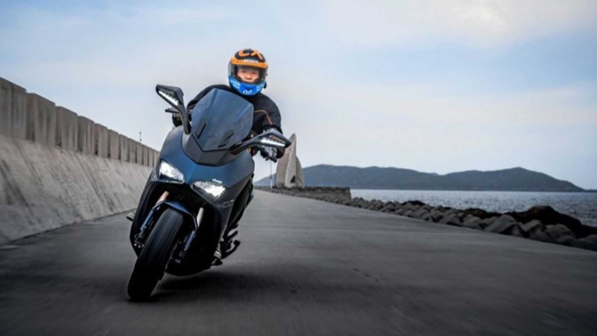 &lsquo;Hổ tướng&rsquo; tay ga mới ra mắt: Trang bị kh&ocirc;ng k&eacute;m cạnh Honda SH, gi&aacute; dự kiến rất rẻ ảnh 2