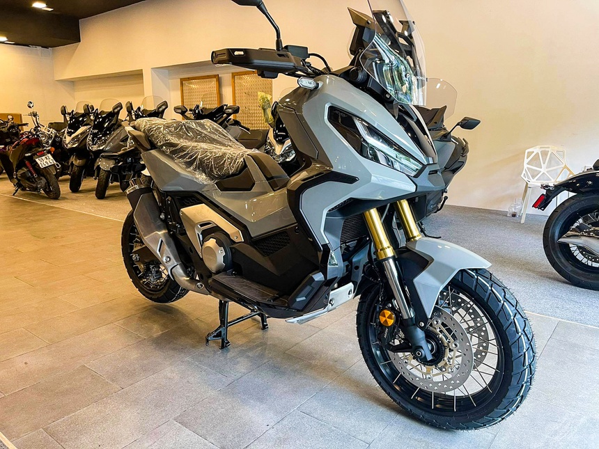 &lsquo;Vua tay ga&rsquo; mới của Honda ch&iacute;nh thức về Việt Nam, sức mạnh v&agrave; trang bị vượt xa Honda SH ảnh 1