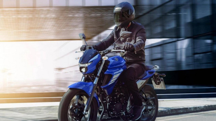 Yamaha trình làng mẫu xe côn tay mới giá ngang Honda SH, sức mạnh ‘thổi bay’ Exciter và Winner X ảnh 1