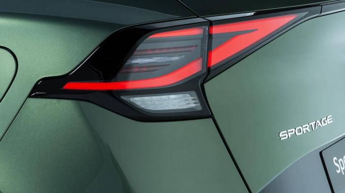 &lsquo;Anh em&rsquo; của KIA Seltos thiết kế đẹp ngất ng&acirc;y, trang bị cực xịn khiến Toyota Corolla Cross &lsquo;run sợ&rsquo; ảnh 7