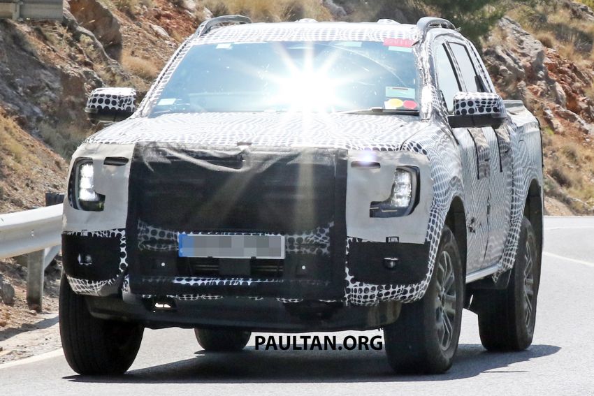 Ford Ranger 2022 lộ diện: Ngoại h&igrave;nh v&agrave; trang bị đều được n&acirc;ng cấp, xứng danh &lsquo;Vua b&aacute;n tải&rsquo; ảnh 3