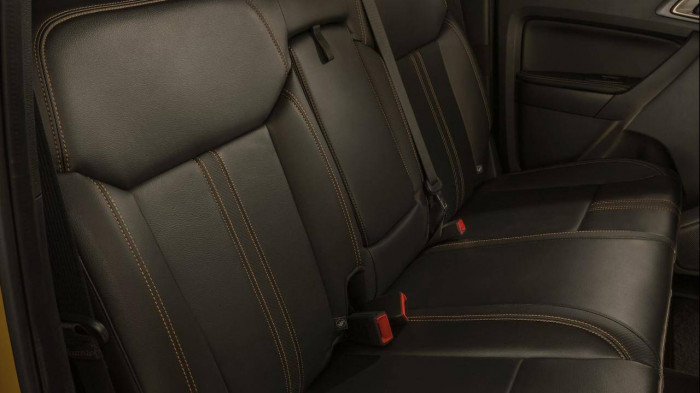 &lsquo;Vua b&aacute;n tải&rsquo; Ford Ranger bất ngờ c&oacute; th&ecirc;m phi&ecirc;n bản mới đẹp kh&ocirc;ng chỗ ch&ecirc;, khiến kh&aacute;ch Việt m&ecirc; mẩn ảnh 5