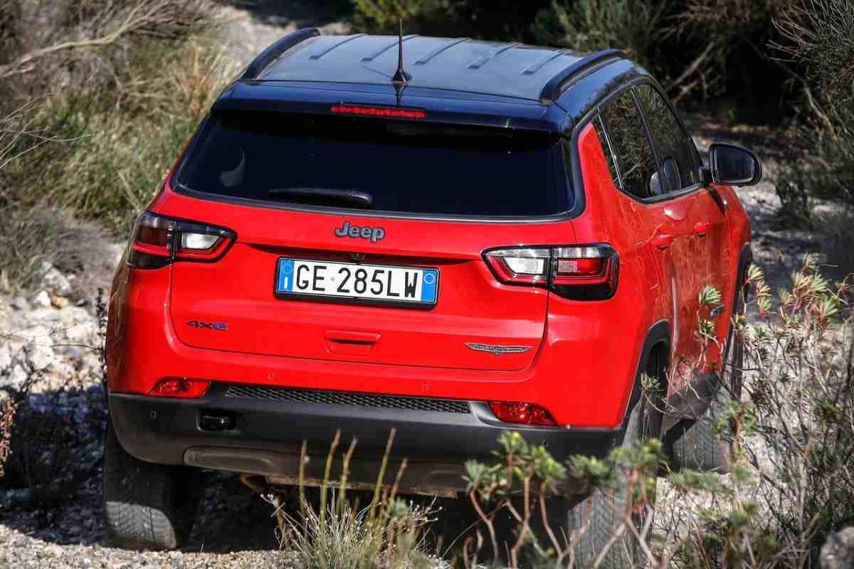 Mẫu xe c&oacute; thể đ&aacute;nh bại Mazda CX-5 v&agrave; Hyundai Tucson bắt đầu nhận cọc, chỉ cần đặt trước 15 triệu ảnh 2