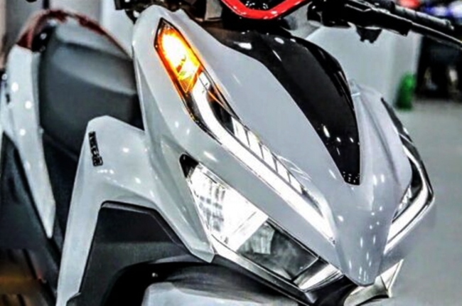 Tin xe hot 16/3: Ph&aacute;t cuồng với cực phẩm mới chất hơn Honda SH Mode 2022 Việt Nam ảnh 1