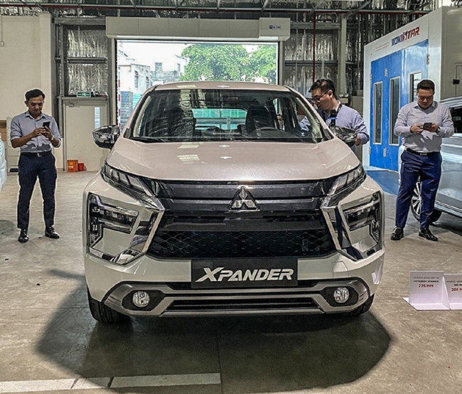 Tin xe 1/6: Mitsubishi Xpander 2022 chốt ngày ra mắt, thông tin giá bán làm Suzuki Ertiga ngỡ ngàng ảnh 1