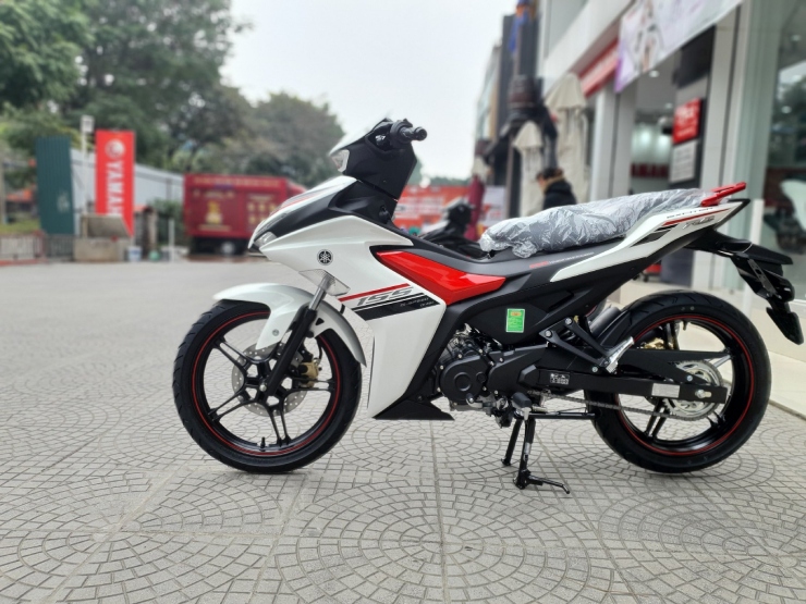 Kh&aacute;ch Việt ph&aacute;t cuồng v&igrave; gi&aacute; Yamaha Exciter 155 VVA k&egrave;m khuyến mại si&ecirc;u hấp dẫn trong th&aacute;ng 6/2022 ảnh 1