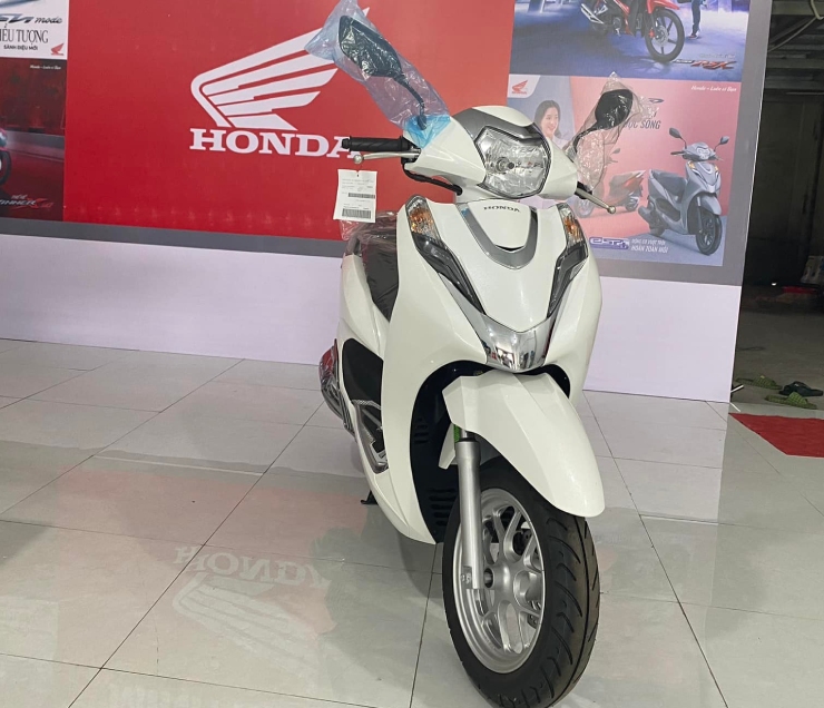 Bảng giá Honda LEAD tháng 7/2022: Hấp dẫn hơn nhiều so với Honda Vision, khách Việt không thể bỏ qua ảnh 1