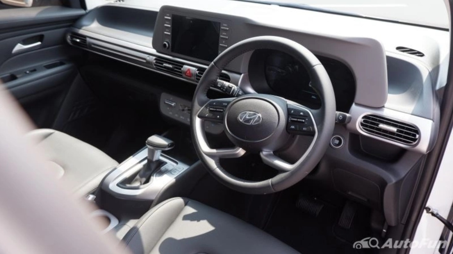 Cận cảnh mẫu MPV mới giá 379 triệu đồng của Hyundai, sẵn sàng hạ bệ Mitsubishi Xpander và Suzuki XL7 ảnh 12