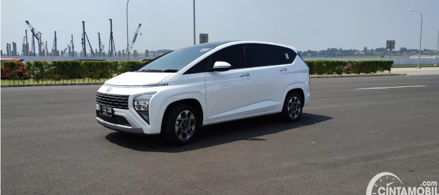 Cận cảnh mẫu MPV mới giá 379 triệu đồng của Hyundai, sẵn sàng hạ bệ Mitsubishi Xpander và Suzuki XL7 ảnh 3
