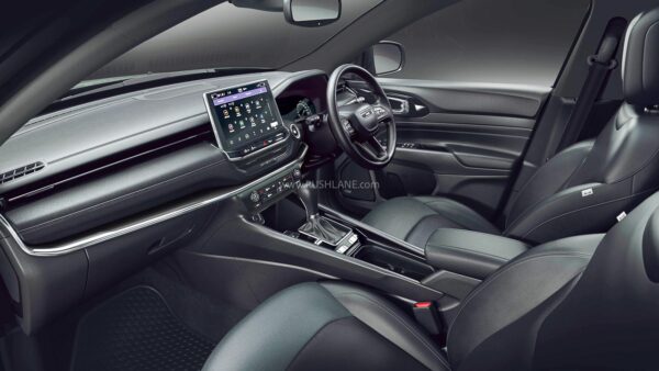 ‘Kẻ trấn áp’ Honda CR-V ra mắt với giá 718 triệu đồng, thiết kế đẹp mắt khiến Mazda CX-5 chạy dài ảnh 3