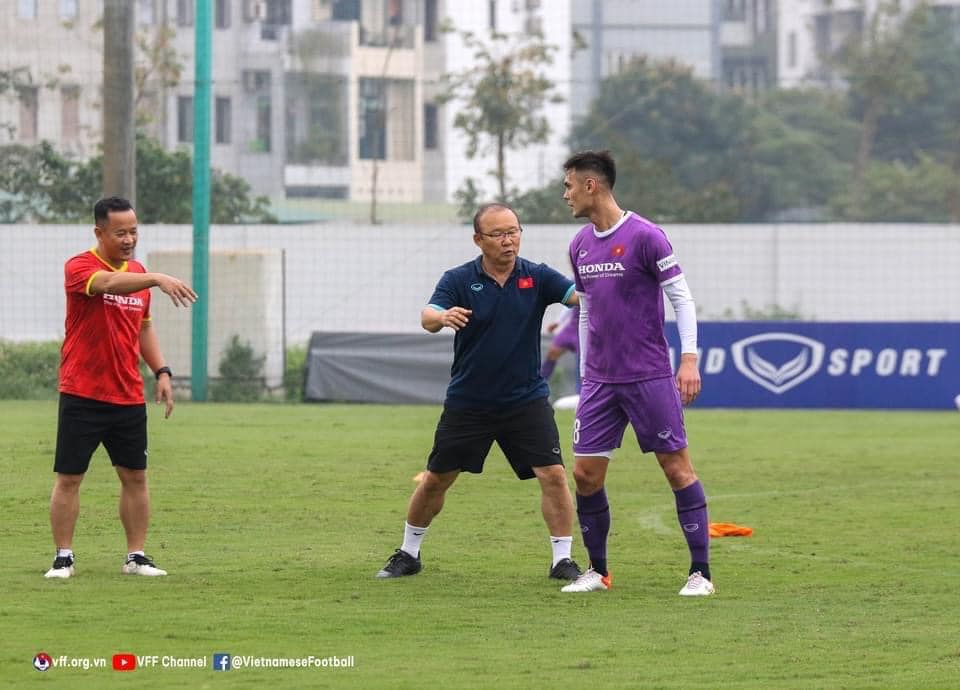 Tin b&oacute;ng đ&aacute; tối 11/4: 'Người h&ugrave;ng U23' trở lại ĐT Việt Nam; HLV Park thay đổi kế hoạch SEA Games 31?