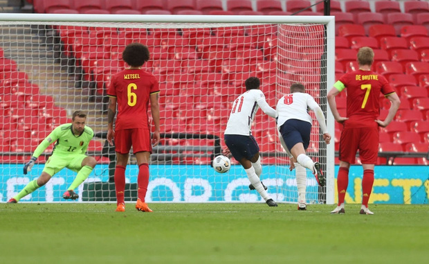 Anh 2-1 Bỉ: Rashford, Lukaku cùng ghi bàn penalty, ngọc quý của Chelsea định đoạt trận đấu ảnh 5