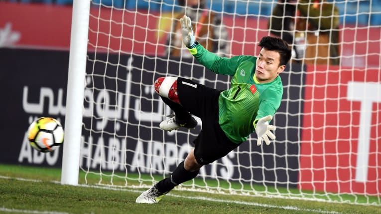 Chỉ v&agrave;o s&acirc;n 1 ph&uacute;t, B&ugrave;i Tiến Dũng vẫn l&agrave;m n&ecirc;n điều kỳ diệu trong m&ugrave;a giải đ&aacute;ng qu&ecirc;n với TP.HCM