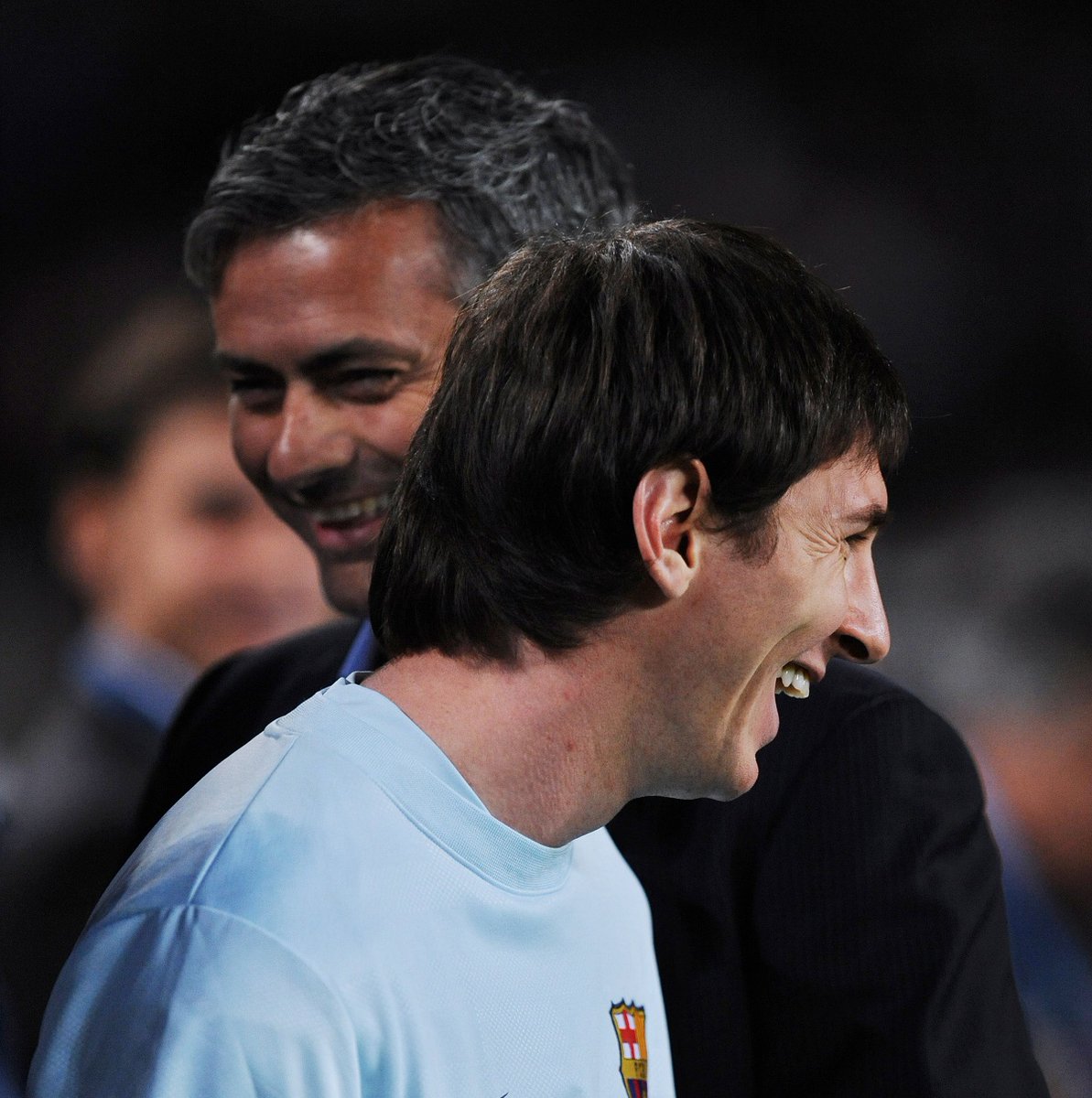 Lionel Messi tức giận rời khỏi Anfield khi Jose Mourinho vẫn đấu tranh để chấp nhận kết quả của Liverpool (Phần 2)