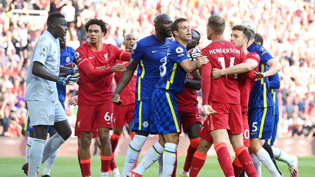 Lịch thi đấu Ngoại hạng Anh hôm nay: Liverpool lên ngôi đầu BXH; Chelsea khủng hoảng hậu chuyển giao