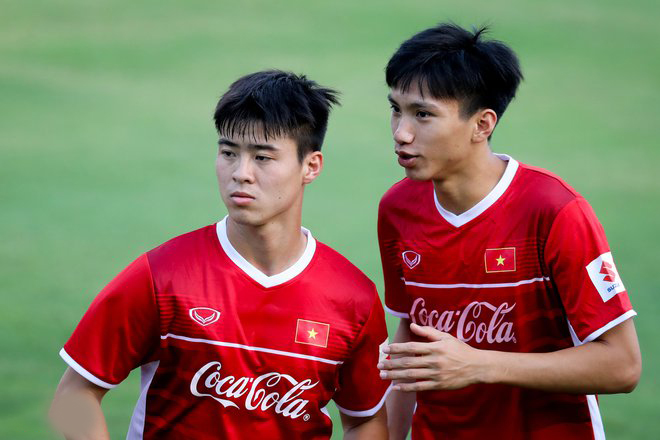 HLV Park nhận tin dữ: Văn Hậu chưa b&igrave;nh phục đ&atilde; nhận th&ecirc;m chấn thương mới, nguy cơ lỡ hẹn SEA Games?