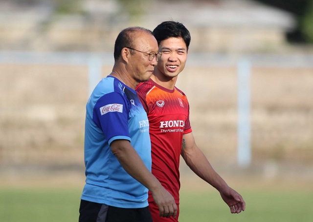 H&eacute; lộ thời điểm HLV Park Hang Seo nghỉ hưu: Dự định kh&oacute; tin với C&ocirc;ng Phượng hậu chia tay ĐT Việt Nam