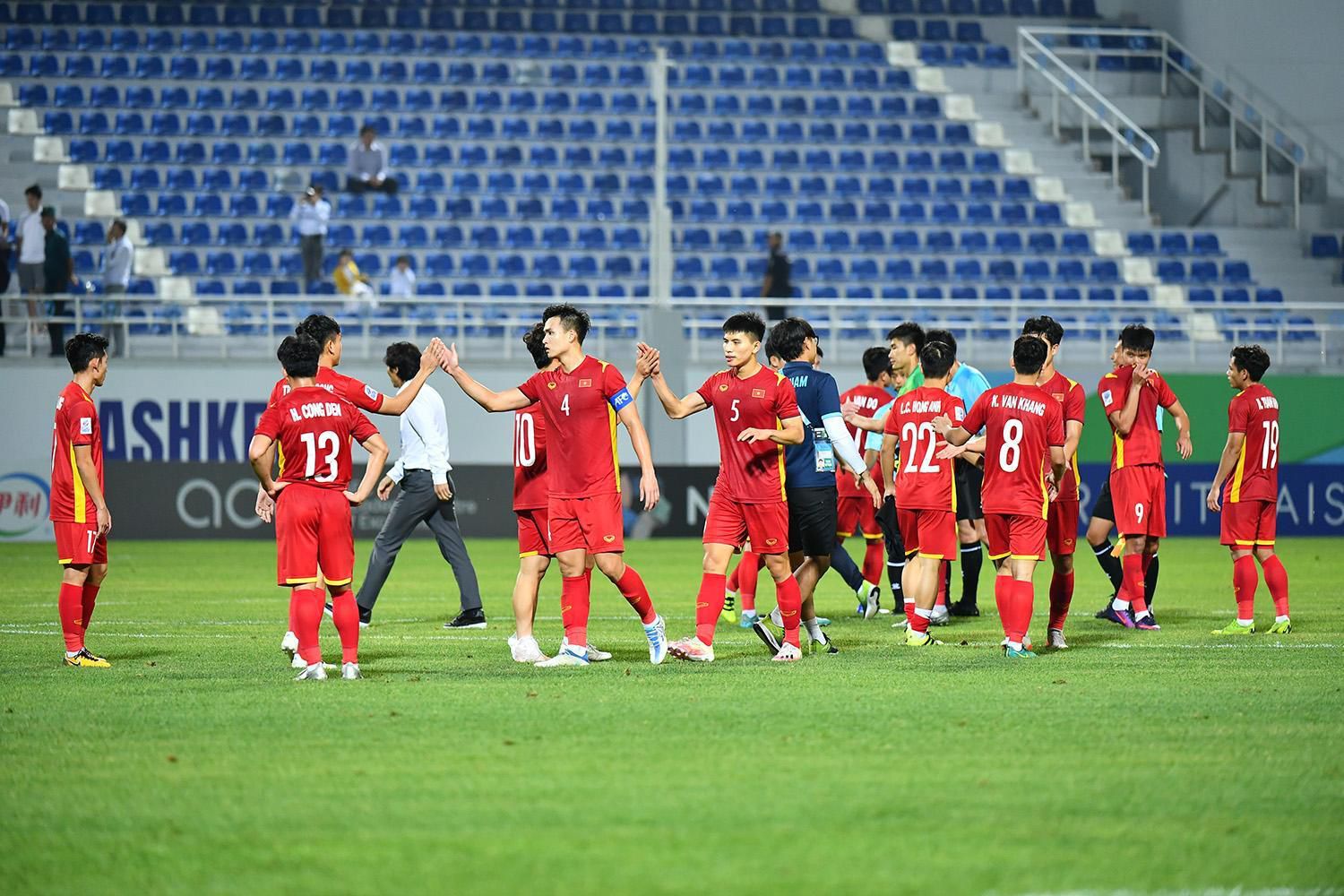Loại 2 đối tác ăn ý nhất của Công Phượng, HLV Park trao cơ hội cho 4 sao trẻ U23 Việt Nam lên ĐTQG?