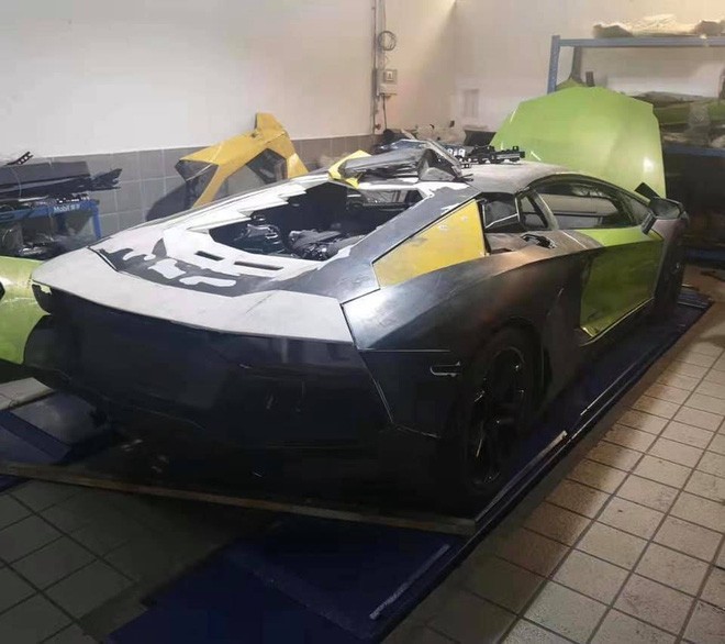 Lamborghini Aventador Lamborghini Aventador