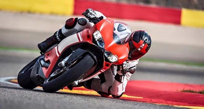 Siêu phẩm Ducati Superleggera V4 chuẩn bị trình làng với giá khởi điểm 2,4 tỷ - Ảnh minh hoạ 4