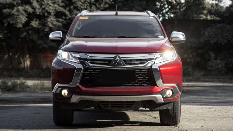 Mitsubishi Pajero Sport giảm giá