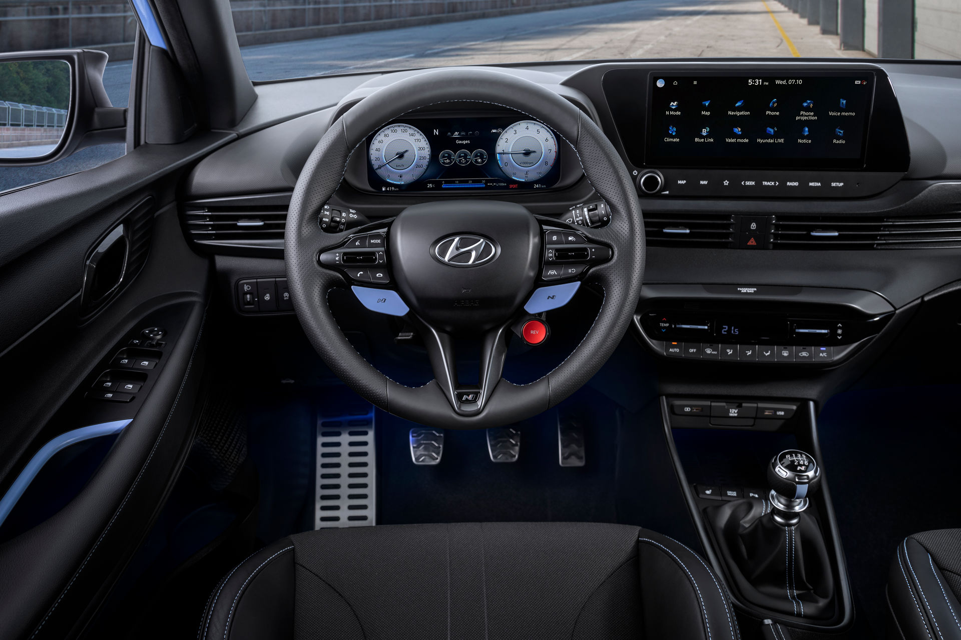 Hyundai i20 2023 - Variants, Price, Features, colours